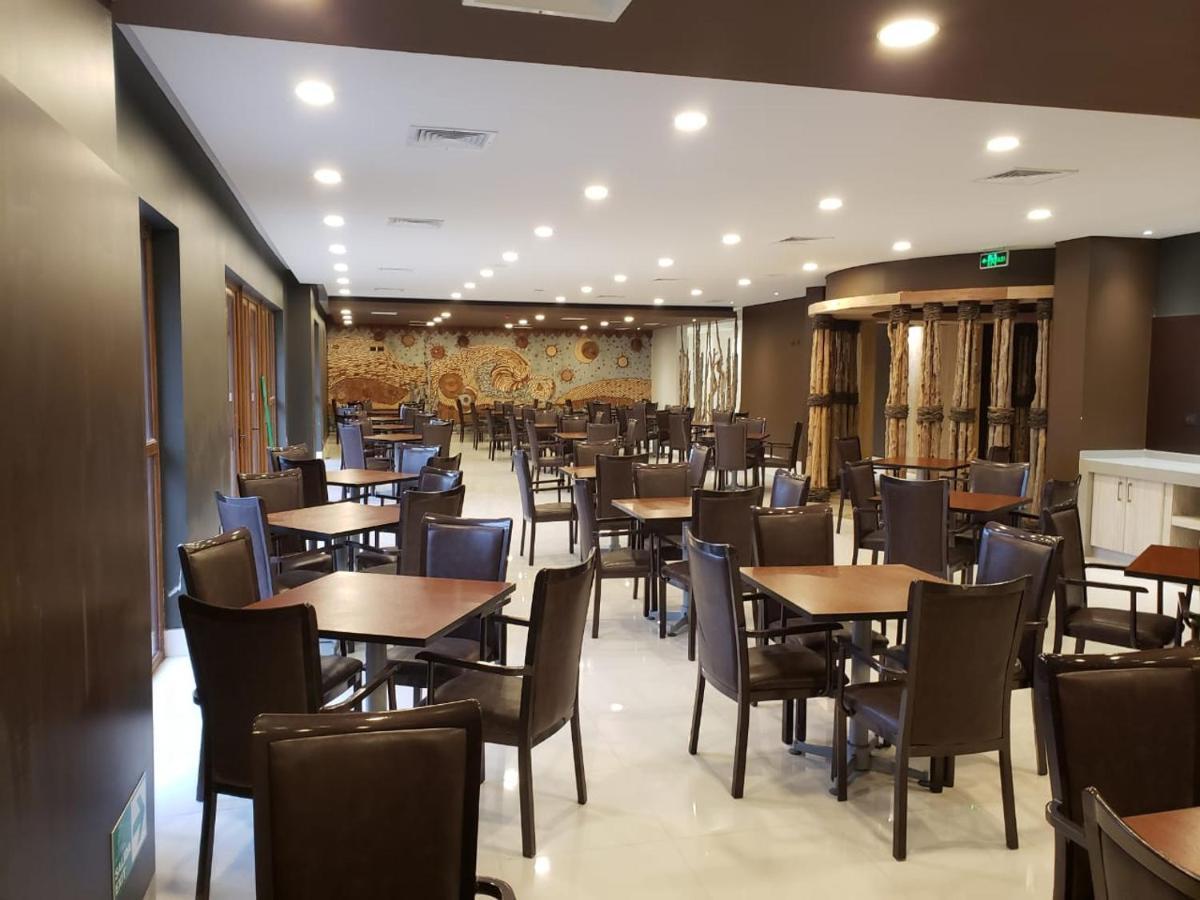 Hotel Diego De Almagro Castro Esterno foto