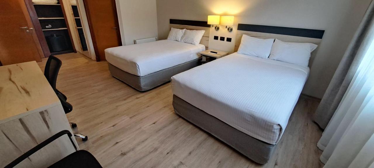 Hotel Diego De Almagro Castro Esterno foto