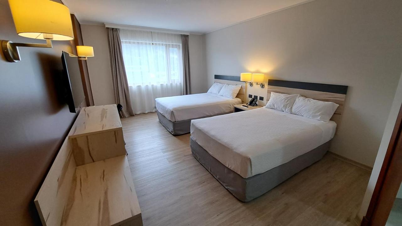 Hotel Diego De Almagro Castro Esterno foto