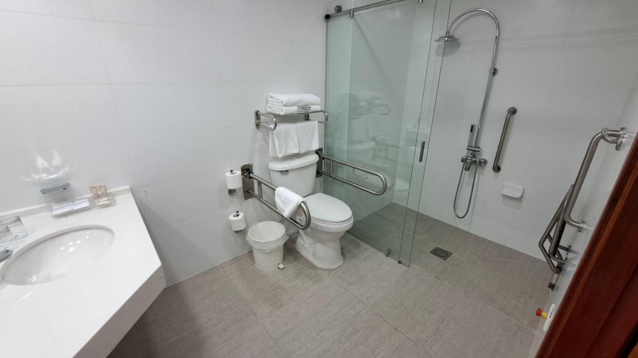 Hotel Diego De Almagro Castro Esterno foto